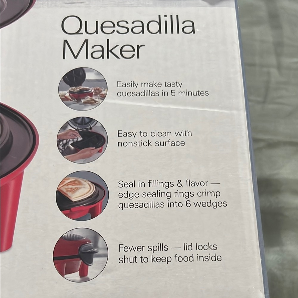 Hamilton Beach Vibrant Red Quesadilla Maker - Picture 2 of 4